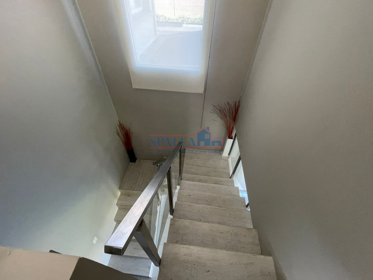 VENTA CASA 4 AMBIENTES BARRIO LAS ORQUIDEAS PILAR