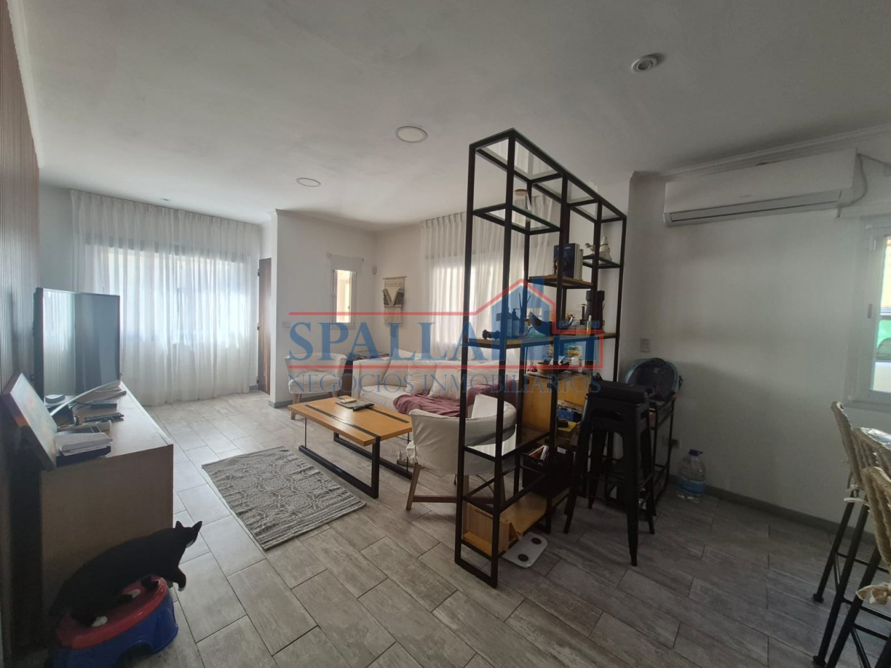 VENTA DUPLEX TRES AMBIENTES SEMI AMOBLADO EN COMPLEJO METZ VILLAGE PILAR