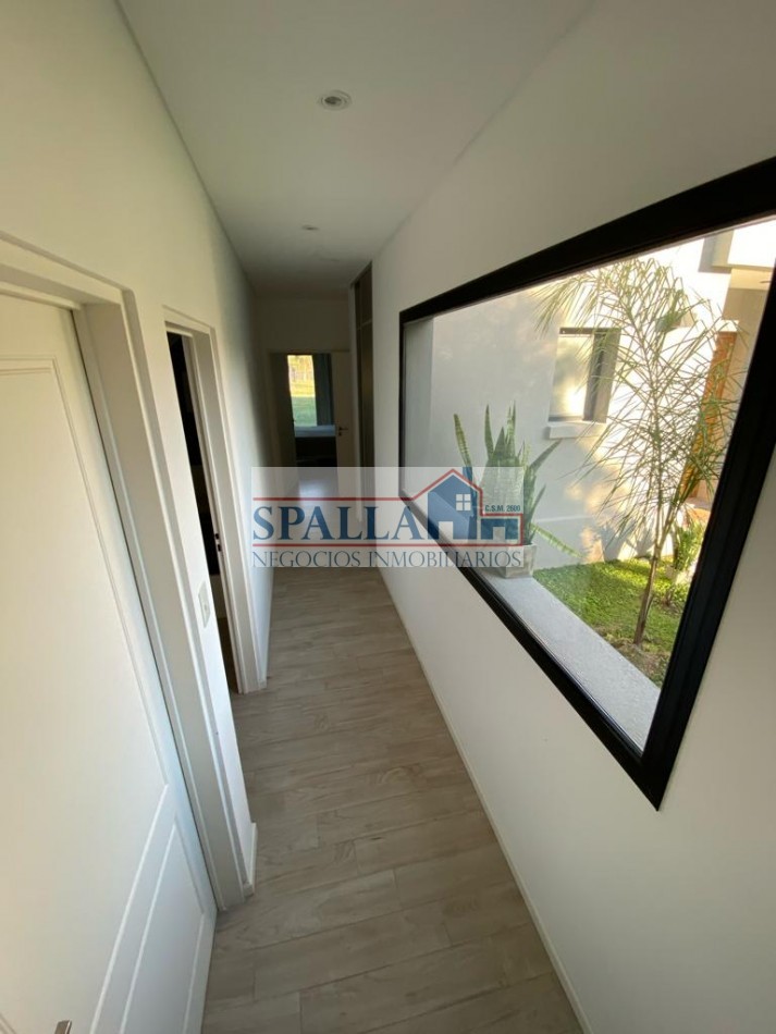 VENTA CASA 5 AMBIENTES BARRIO SAN MATIAS AREA 5 ESCOBAR