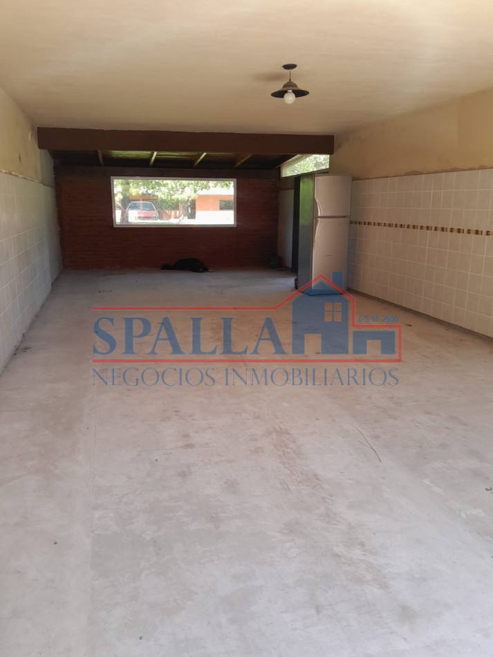  CASA QUINTA EN VENTA CON PILETA Y EXCELENTE ACCESO A RUTA 24 Y ACCESO OESTE, GENERAL RODRIGUEZ.