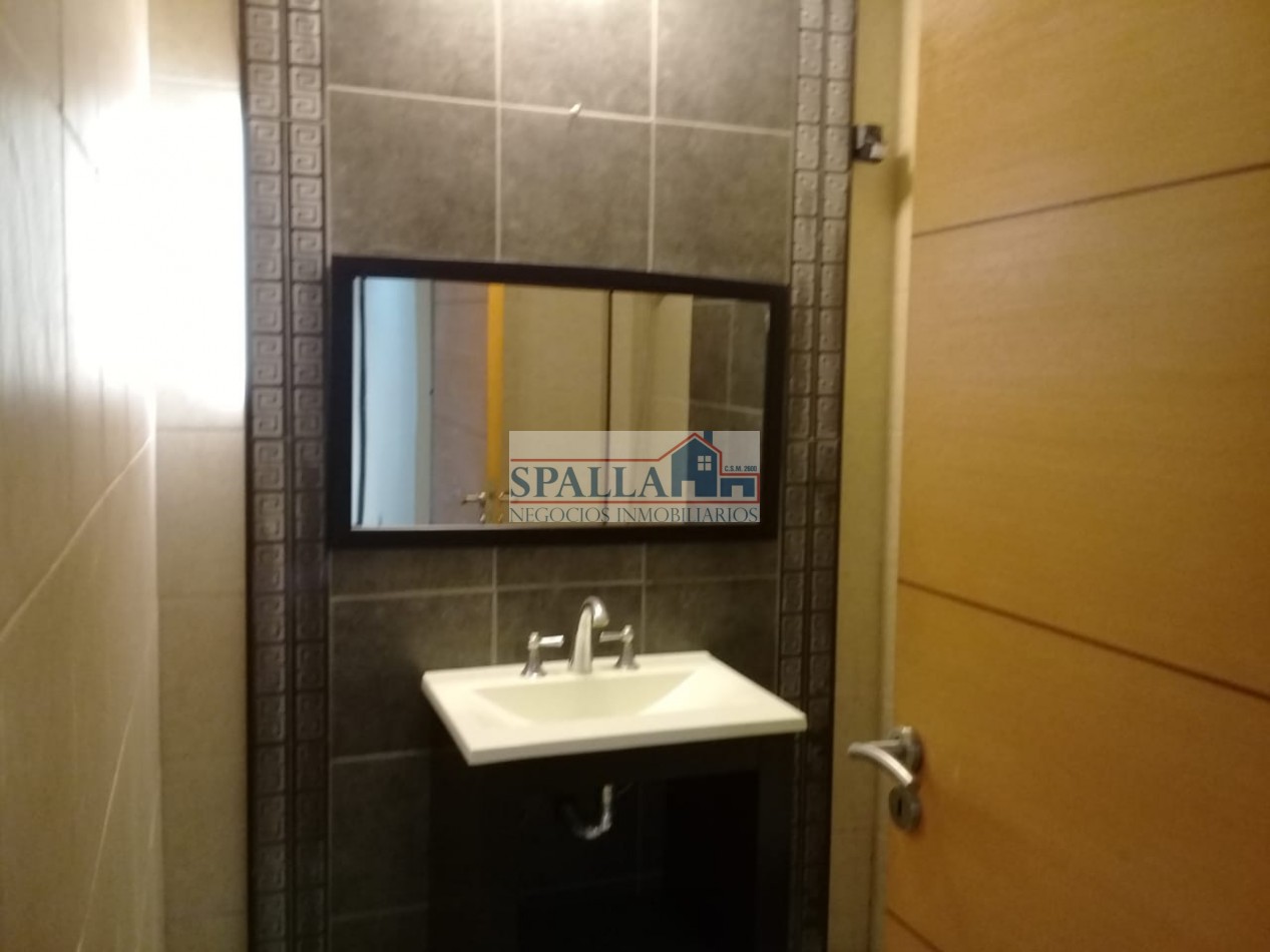 ALQUILER OFICINAS - PLANTA BAJA IDEAL CONSULTORIOS / CALL CENTER O SIMILARES - PANAMERICANA Y GUIDO - PILAR