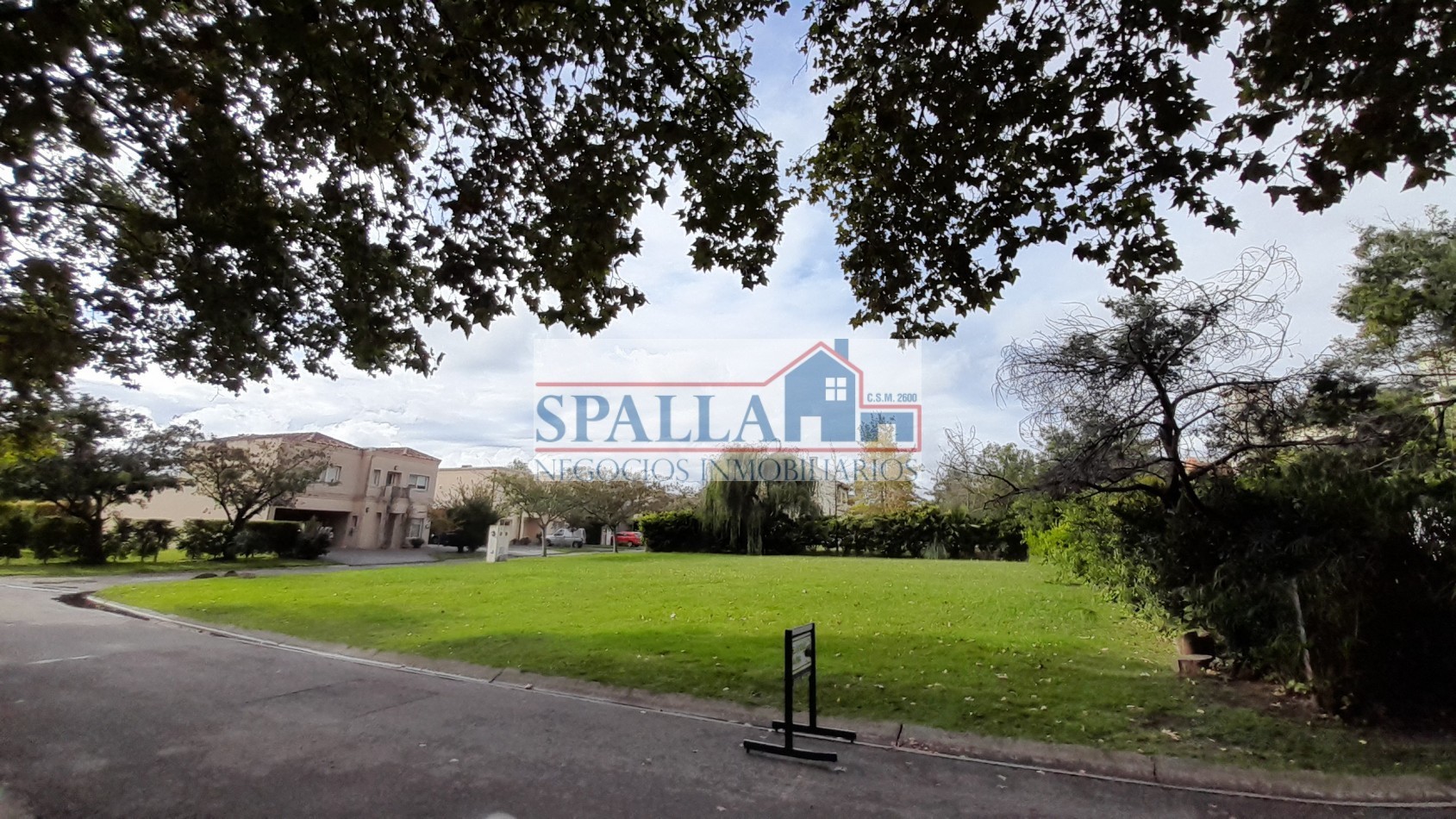 VENTA LOTES BARRIO LAS ORQUIDEAS, SOBRE PANAMERICANA KM 55,5 RAMAL PILAR - APTO CREDITO