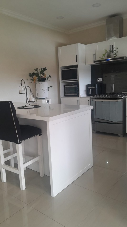 VENTA CASA 3 AMBIENTES BARRIO EL OVERO, VILLA ROSA, PILAR