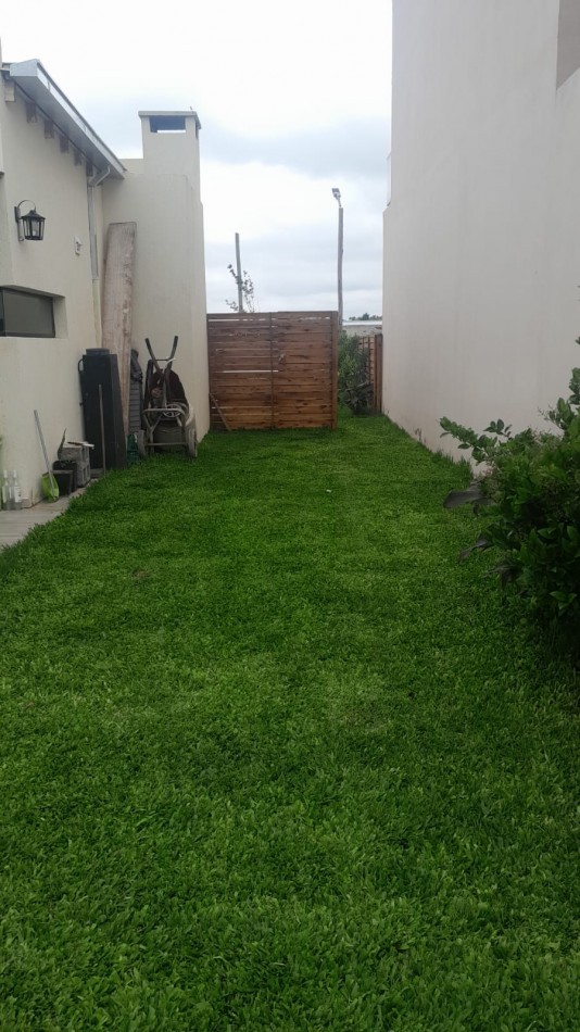 VENTA CASA 3 AMBIENTES BARRIO EL OVERO, VILLA ROSA, PILAR