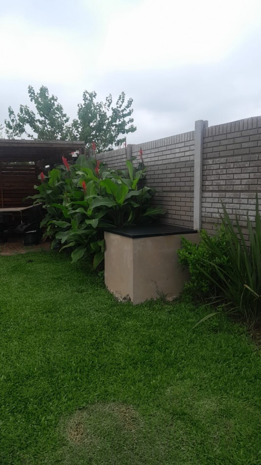 VENTA CASA 3 AMBIENTES BARRIO EL OVERO, VILLA ROSA, PILAR