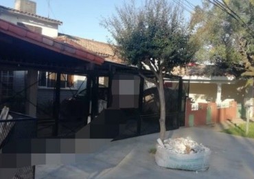 CASA EN VENTA - 7 DORMITORIOS - 10 AMBIENTES - BELLA VISTA