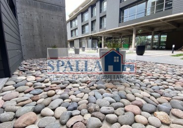 VENTA OFICINA EN EDIFICIO ART GALLERY OFFICE BLOQUE MOGAS PRIMER PISO - MONOAMBIENTE - PILAR