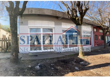 VENTA LOCAL CENTRO DE PILAR PARA MULTIPLES USOS - APTO CREDITO