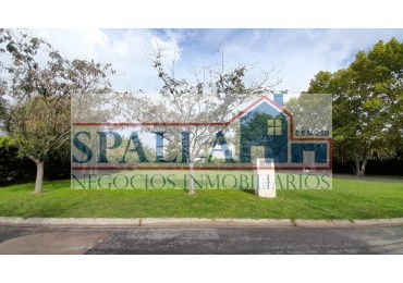 VENTA LOTES BARRIO LAS ORQUIDEAS, SOBRE PANAMERICANA KM 55,5 RAMAL PILAR - APTO CREDITO